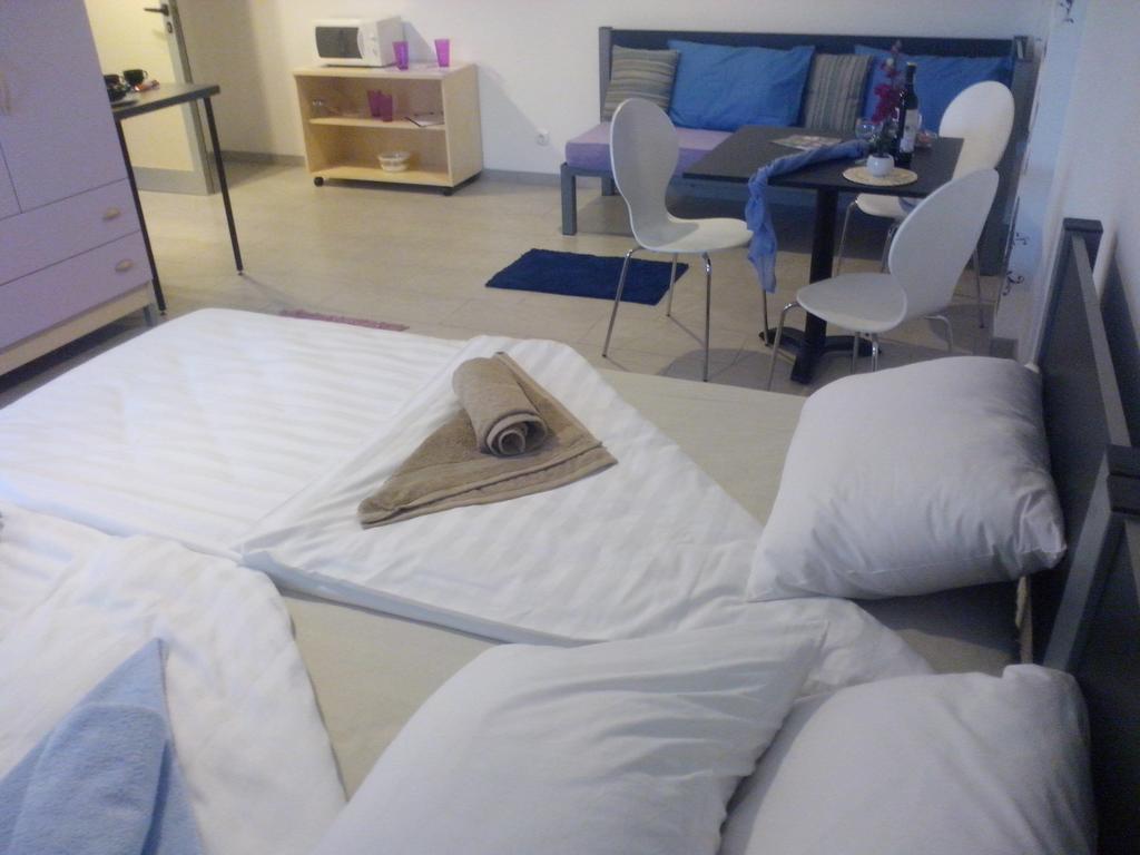 Apartments A-Mol Zadar Room photo